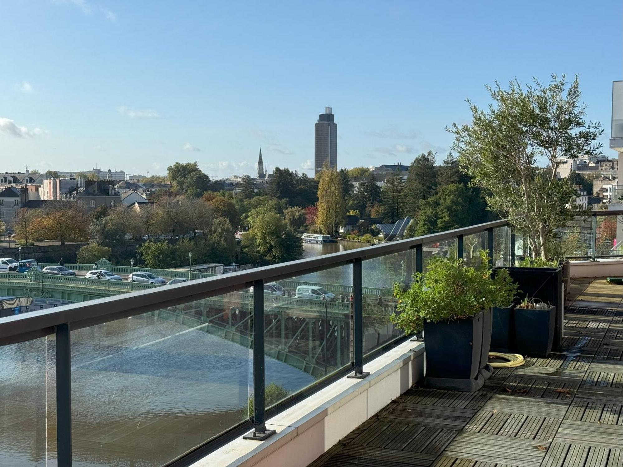 Le Penthouse - Appartement De Luxe Avec Vue Panoramique Exclusive Nantes Extérieur photo